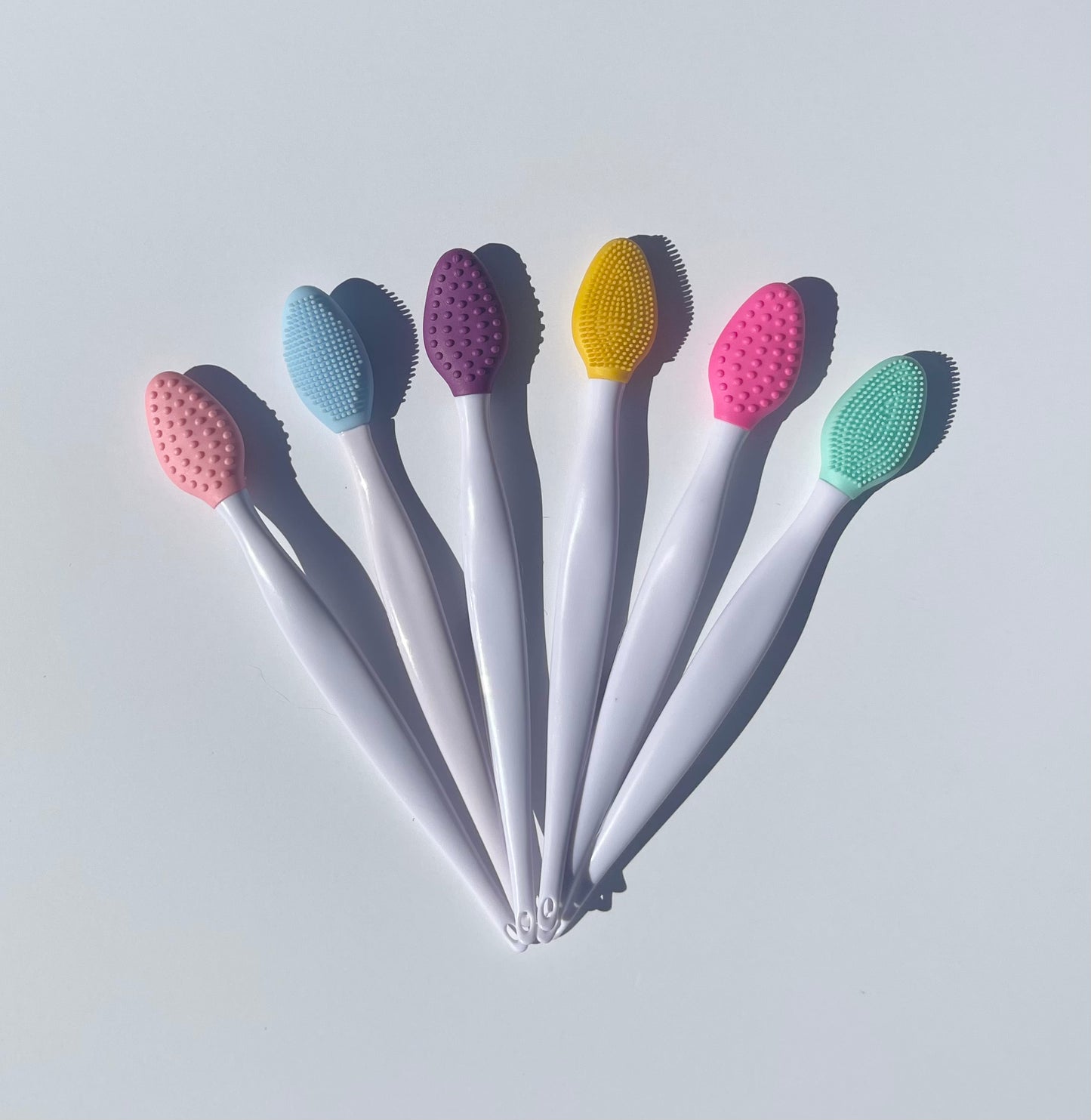 Exfoliating Lip Scrub Brush